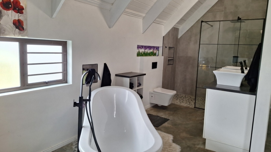 3 Bedroom Property for Sale in Dwarskersbos Western Cape
